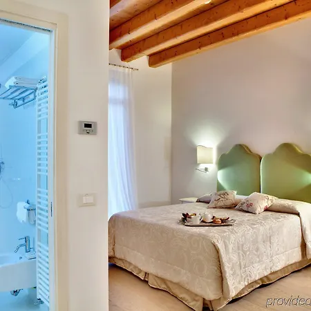 Agriturismo Ca' Beatrice - Venice Airport Guest House Favaro Veneto Room photo